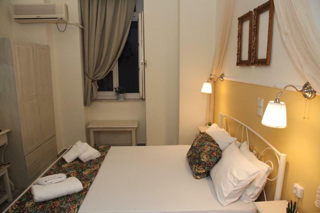 Fiera Guesthouse Ermoupoli Esterno foto